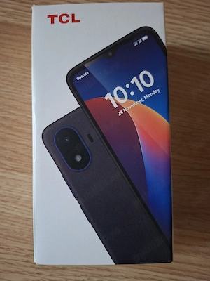 Telefon nou de vânzare 