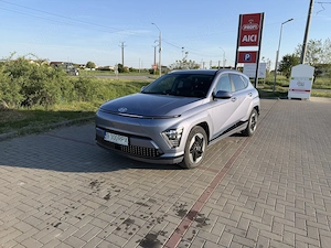 Kona electrică 64 kW , preț cu tva sau predare leasing - imagine 6