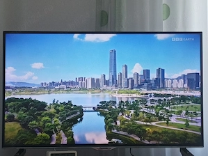 Vând tv Panasonic 4k 
