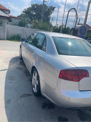 Audi A4 B7 - imagine 6