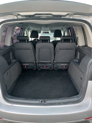 Volkswagen Touran 1.6 TDO 2012 - imagine 5