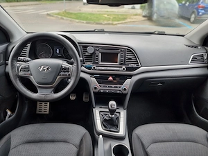 Hyundai Elantra 2017 - imagine 9