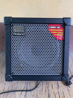 amplificator chitara   instrumente muzicale Roland Cube-30