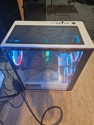 Unitate PC Gaming 