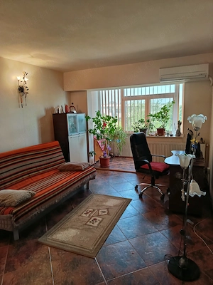Apartament decomandat cu 3 camere - imagine 2