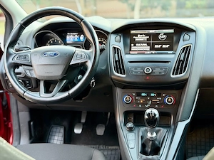 Ford Focus MK 3.5 Facelift (2015) | 1.0 EcoBoost 125 CP | Cutie manuală 6+1 | Euro 6 | Pachet Iarnă - imagine 3