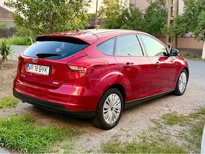 Ford Focus MK 3.5 Facelift (2015) | 1.0 EcoBoost 125 CP | Cutie manuală 6+1 | Euro 6 | Pachet Iarnă - imagine 4