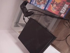 Playstation 4 Slim + 2 controlere