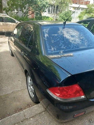 Vand autoturism Mitsubishi Lanser 2007 benzina 1,6 - imagine 4