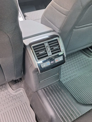 Vând Skoda Superb 2.0 TDI, anul 2021 - imagine 8