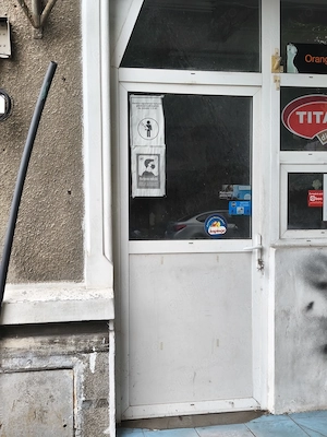 Închiriez spațiu comercial calea Floreasca 30,4 m cu grup sanitar,cu acces depozitare în pivniță 