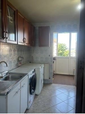 Vand Apartament ( Persoana fizica ) - imagine 5