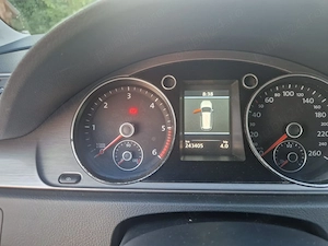 Volkswagen Passat B7, 2.0 TDI, 170 cp, Euro 5 - imagine 8