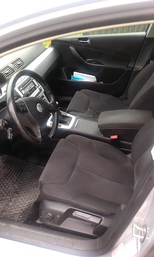 Passat 2.0 TFSI-200HP - imagine 4