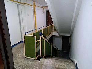 Dristor, 2 camere, bloc din 1982, centrala proprie, usa metalica, balcon inchis termopan. - imagine 2