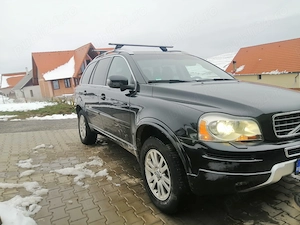 Vând Volvo XC90 R-Design, an fabricație 2012, motor 2.4 D5 Diesel, 200 CP, cutie automată  - imagine 9