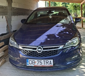 Vând Opel Astra Sport Tourer 2016, diesel, Euro 6 - imagine 4