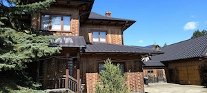 Casa de locuit Campulung Moldovenesc 242mp cu teren 1756mp - imagine 2