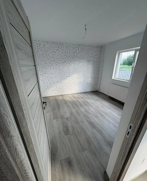 Casa nouă-Oprișeni - imagine 3