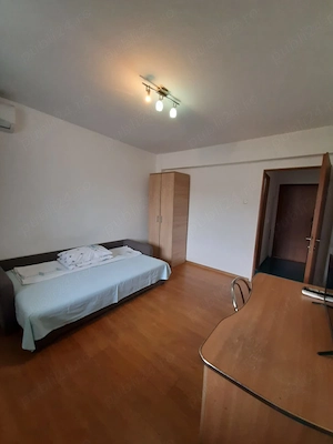 Proprietar inchiriez apartament ultracentral al 160 metri de Opera  - imagine 3