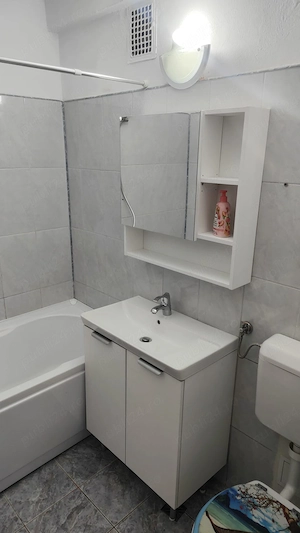 Proprietar inchiriez apartament ultracentral al 160 metri de Opera  - imagine 2
