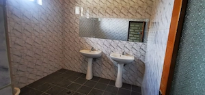 Apartament Resita Timisorii 3 camere decomandat 80 mp negociabil - imagine 7