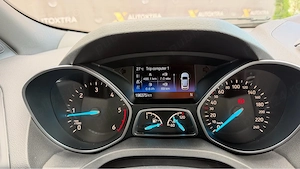 Ford Kuga 1.5 TDCi 2WD ST-Line - imagine 12