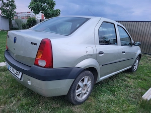 Vand Dacia Logan din 2004 - imagine 6