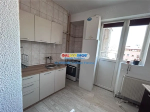 2 camere, decomandat, centrala proprie I metrou Universitate - imagine 4