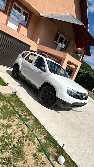 Dacia Duster  - imagine 9