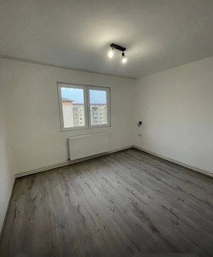 2 camere Dsmbovita 78000 euro  - imagine 5