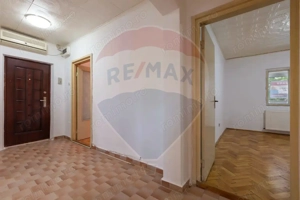 Apartament cu 3 camere de vânzare în zona apreciata - imagine 10