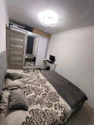 vand apartament 2 camere sector 3 - imagine 5
