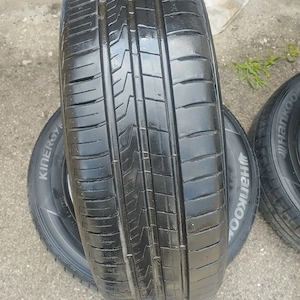 Vând anvelope vara Hankook - imagine 5