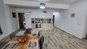 Casa individuala premium cu piscina,280 mpu,teren de 1600 mp,Giarmata - imagine 16