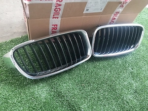 grila bmw seria 3model 2016