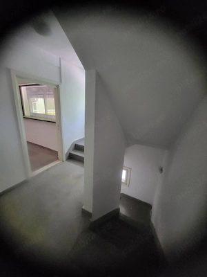 Casa ultracentrala, 4 niveluri( DS+P+E1+E2),S constr 216 mp,S util 168 mp,Teren 117 mp - imagine 8