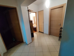 Închiriez apartament 3 camere zona Aradului Timișoara (boxa si 2 locuri de parcare in curte închisă) - imagine 6