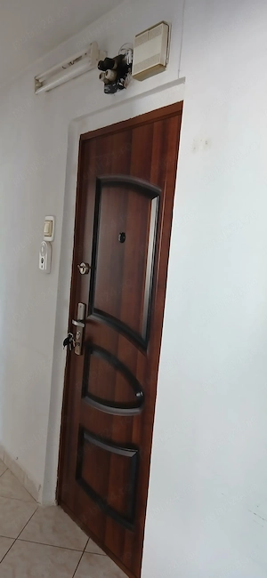 Vind Apartament cu 2 camere  - imagine 4