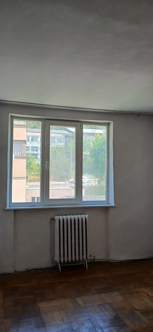 Vind Apartament cu 2 camere  - imagine 2