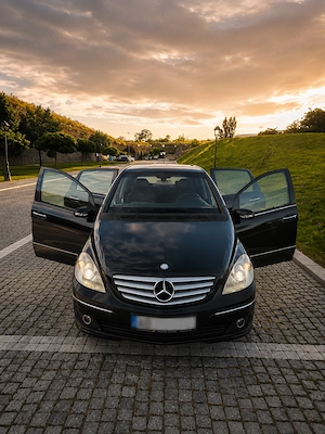 Mercedes-Benz B 180 CDI 2.0 Diesel | 2  km | Manuală | Întreținută | Jante vară + iarnă - imagine 2