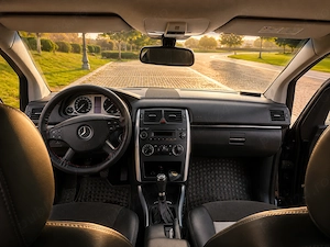 Mercedes-Benz B 180 CDI 2.0 Diesel | 2  km | Manuală | Întreținută | Jante vară + iarnă - imagine 4