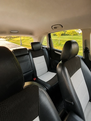 Mercedes-Benz B 180 CDI 2.0 Diesel | 2  km | Manuală | Întreținută | Jante vară + iarnă - imagine 5