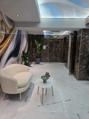 Apartament superb la mare - imagine 2