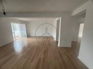 Apartament 3 camere, parter, 104 mp