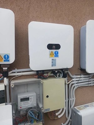 Vand invertor Huawei 4kw trifazic hibrid pt. baterii