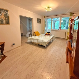 | Apartament cu 4 camere | Mazepa | Etaj 1 | - imagine 3