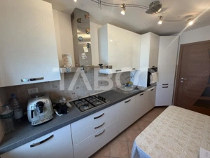 Apartament 3 camere complet renovat mobilat si utilat zona 1 Decembrie - imagine 7