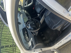 Peugeot model 2008, Urban Cross, 1,2 PureTech, Euro 6 - imagine 5