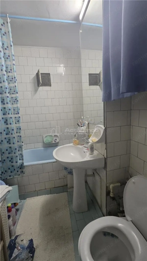 Apartament 4 decomandat, etaj 1 , CT - Pelendava - imagine 8